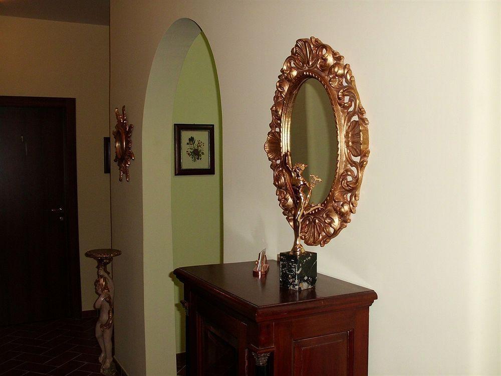 Bed and Breakfast Ermes Relais Рим Экстерьер фото